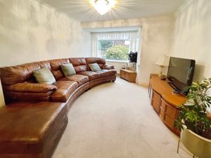 Lounge- click for photo gallery